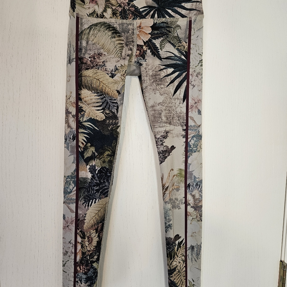 Noli Yoga Milano Tropical Print Legging